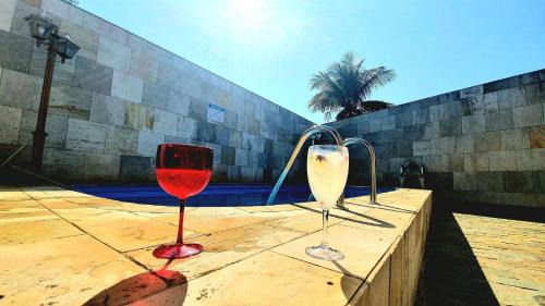Tupy House | Spacious Retreat with Pool, BBQ & Entertainment Amenities