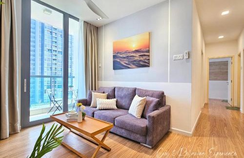 Puchong Apartment | Stylish Muji Home with Balcony & Pool View in Cyberjaya