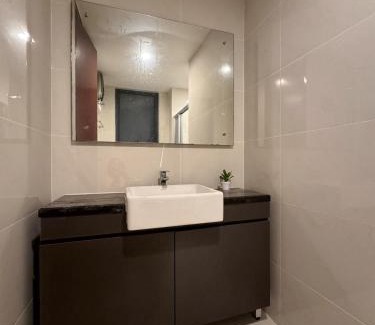 Central District Apartment | Seaview Escape: 4-Star Hotel with Pool & Hot Tub