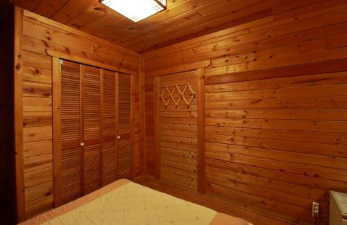 Seolcheon-myeon House | Muju Log House Pension