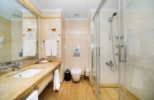 Okurcalar Resort | Relax at Mukarnas Spa & Resort: 5-Star Ocean View Bliss