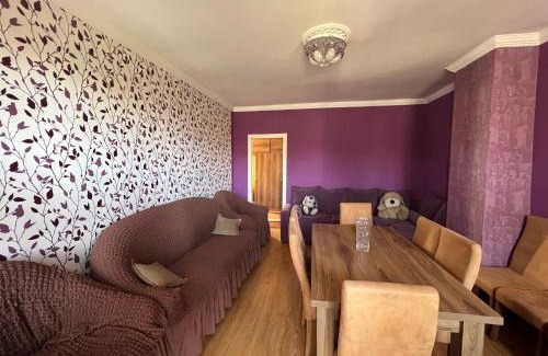 Mukhuri House | Pet and Child Friendly Stay at Nikotolo Guesthouse