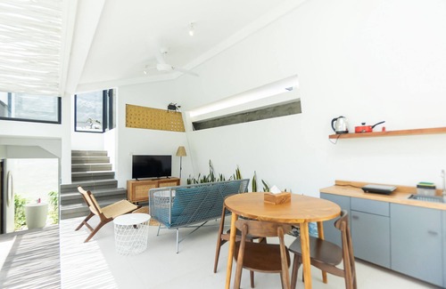 Berawa Villa | Relax at Mula Villa: Family-Friendly with Pool & Breakfast