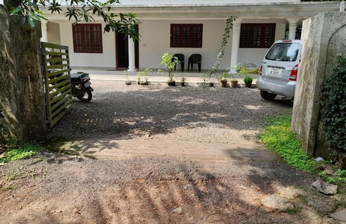Alwaye House | Family-Friendly Retreat at Mulavarikkal House (Roy Mo)
