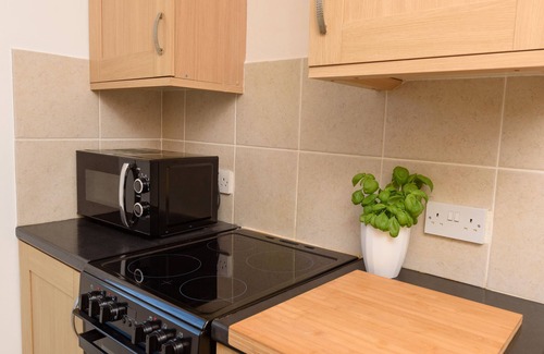 Newton Stewart Cottage | Mulberry Cottage - a cottage that sleeps 4 guests in 2 bedrooms