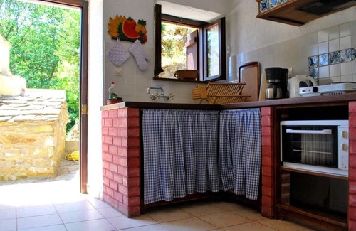 Skopelos Cottage | Relax at Mulberry Tree Cottage with Private Pool & Views