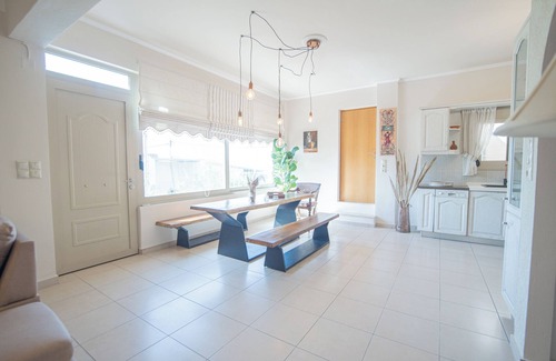 Kalo Chorio Villa | Discover Mulberry Tree Villa: Family-Friendly Retreat