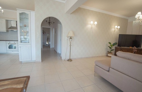 Kalo Chorio Villa | Family-Friendly Escape at Mulberry Treevilla Awaits You