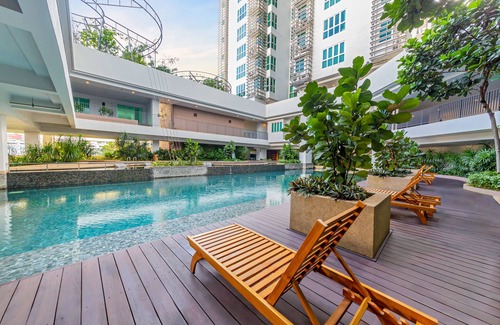 Kampung Pantai Condo | Inviting Mulberry Verve Suites KL with 2 Bedrooms for Families