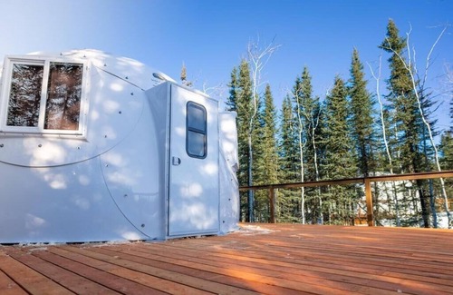 Pleasant Valley Villa | Experience Mulchatna Igloo: Reindeer Trails & Northern Lights