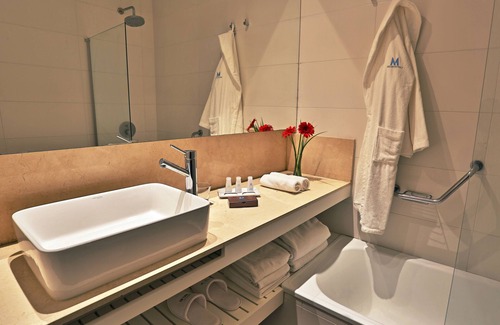 Tandil Hotel | Discover Mulen Hotel Tandil: Eco-Friendly Retreat with Pool