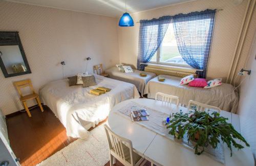 Paajarvi Bed & Breakfast | Discover Mulikan HillTon B&B: Pet-Friendly Retreat Awaits