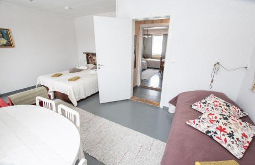 Paajarvi Bed & Breakfast | Discover Mulikan HillTon B&B: Pet-Friendly Retreat Awaits