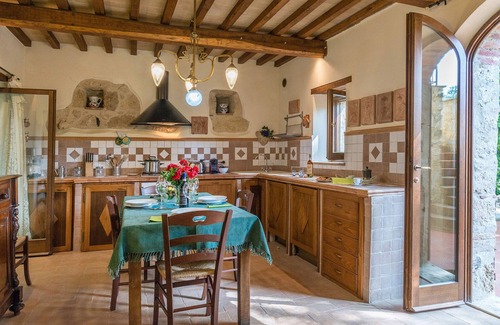 Cetona Villa | Discover Mulino Della Quercia: Family-Friendly Getaway
