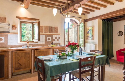 Cetona Villa | Discover Mulino Della Quercia: Family-Friendly Getaway