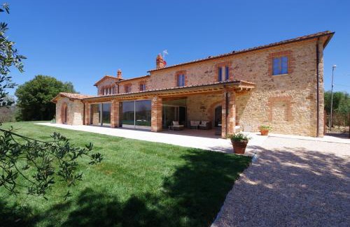 Monticiano Villa | Discover Mulino della Solaia - Arceno Rentals Club Getaway