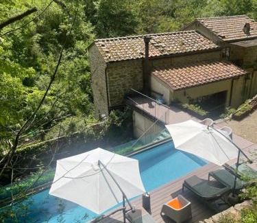Loro Ciuffenna Villa | Experience Mulino Morandi: 4-Star Oceanfront Retreat