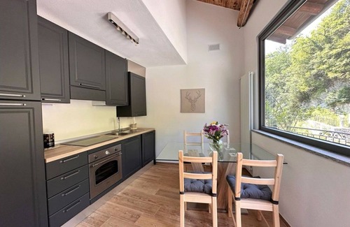 Argegno House | Guest Rated 10/10 at Mulino Royal - Family-Friendly Lake Retreat