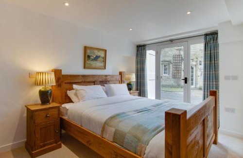 Buckden House | Pet-Friendly Retreat at Mullions Nook for Families