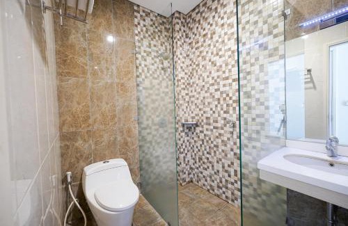 Kebon Kacang Hotel | Budget-Friendly Multi 88 Syariah with Family Amenities
