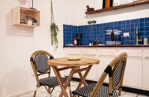 Parque Ski Chalet | Beachside Retreat for Large Groups: Family-Friendly Amenities