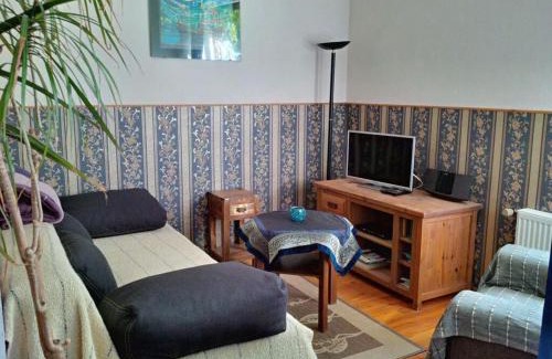 Kamp-Bornhofen House | Multicultural Family-Friendly Holiday Residence with Kitchen