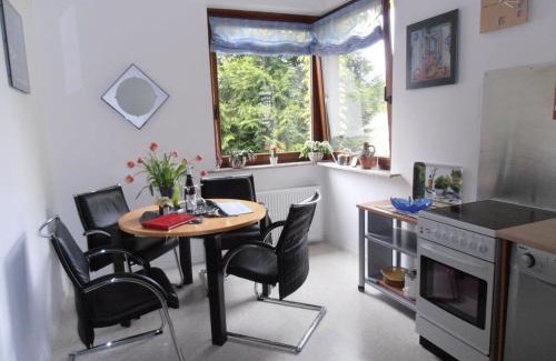 Kamp-Bornhofen House | Multicultural Family-Friendly Holiday Residence with Kitchen