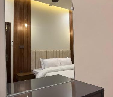 Muzaffarabad Apartment | Munawar Residence