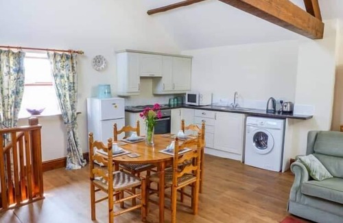 Holmrook Cottage | Pet-Friendly Muncaster View: Ideal Cottage in Ravenglass