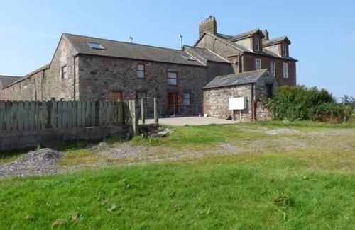 Holmrook Cottage | Pet-Friendly Muncaster View: Ideal Cottage in Ravenglass