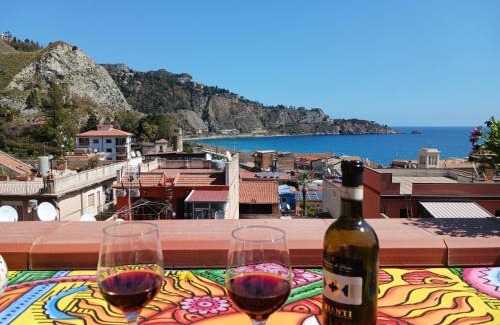 Villagonia Apartment | Inviting Mungi Bay Flat with Rooftop Sea View Terrace