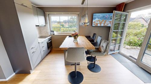 Munkmarsch Apartment | Family-Friendly Munkhooger Wattkoje Steps from the Beach