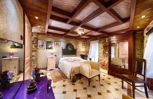 Apricale Hotel | Ocean View Retreat at Munta e Cara Albergo Diffuso