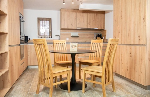 Parpan Apartment | Top-Rated Muntanella**** Hotel for Group Getaways