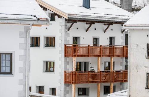 Parpan Apartment | Top-Rated Muntanella**** Hotel for Group Getaways