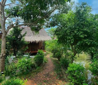 Chau Thanh Resort | Pet-Friendly Muong Dinh Lodge with Spa and Breakfast