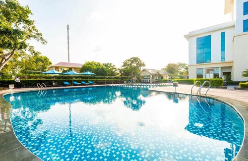 Dong Hoi Hotel | Experience Comfort at Muong Thanh Luxury Nhat Le Hotel