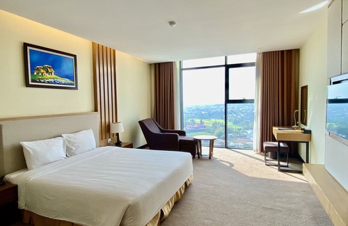 Buon Ma Thuot Hotel | Experience Muong Thanh Luxury Buon Ma Thuot: 5-Star Comfort