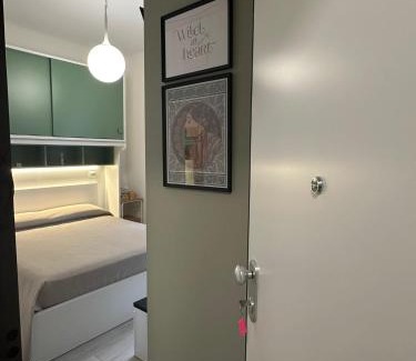 Altamura Bed & Breakfast | Elegant Muralta Suite with Hot Tub & Family-Friendly Dining