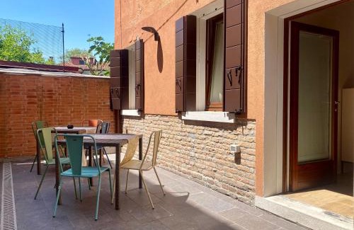 Longa House | Pet-Friendly MURANO Place - MISTRO House: Rated 9.5/10