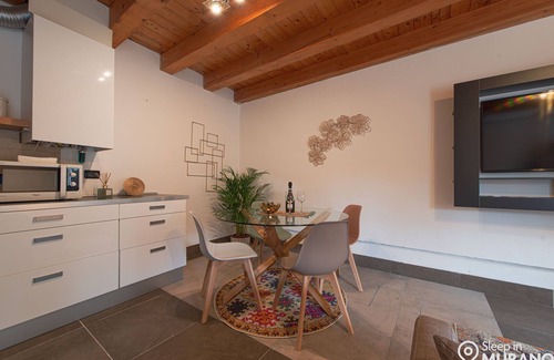 Longa Apartment | Romantic Mini House with Spa, Breakfast & Pet-Friendly Stay