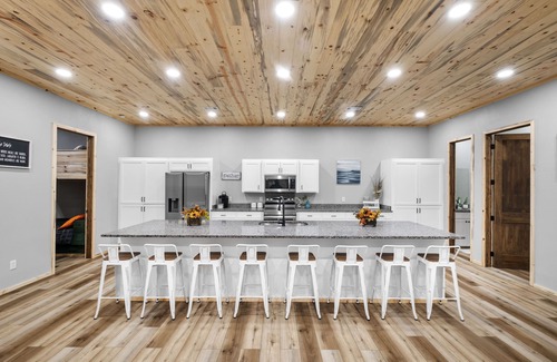 Nashville Cabin | Experience Murfreesboro's Riverfront Cabin with Stunning Views