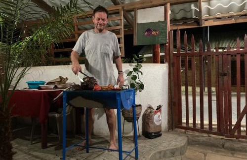 Rivas House | Relax at Murph's Surf Shacks with Breakfast & Kitchen Access