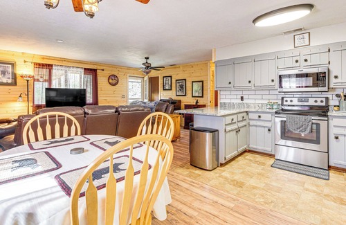 Murphy Cabin | Relax at Murphy Cabin with Deck, Grill & Private Pond