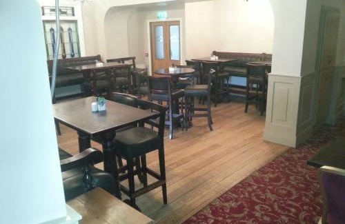 Tinahely Hotel | Discover Murphys Hotel: Family-Friendly & Accessible Stays