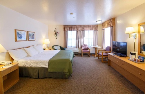 Murphys Hotel | Inviting Murphys Inn Motel: Spa, Breakfast & Family-Friendly