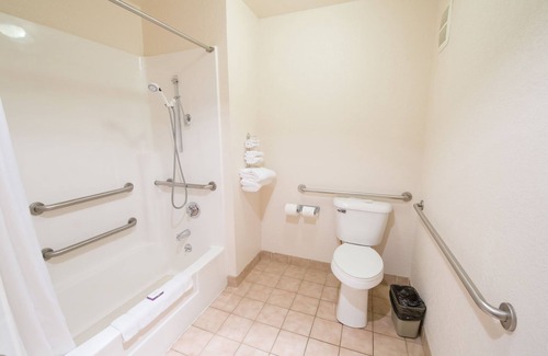 Murphys Hotel | Inviting Murphys Inn Motel: Spa, Breakfast & Family-Friendly