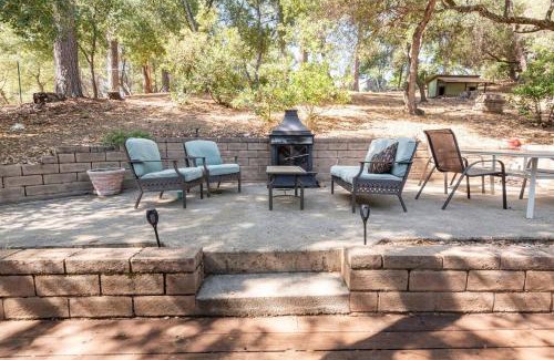 Murphys House | Unforgettable Murphys Wine Country Getaway with Ocean Views