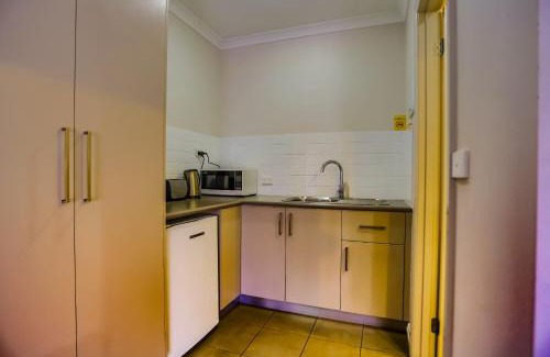 Koondrook Hotel | Premier Stay at Murray Waters Motor Inn & Apartments