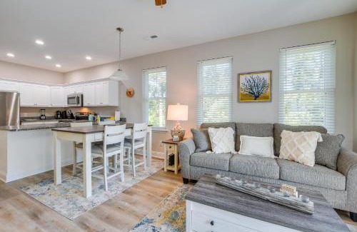 Murrells Inlet House | Coastal Retreat: Murrells Inlet Steps from Marsh Walk